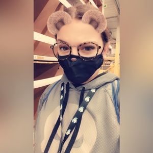 Meet your Posher, Jayme😊